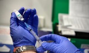 Regulator Vaksin FDA Mundur Alasan Mengejutkan Terungkap